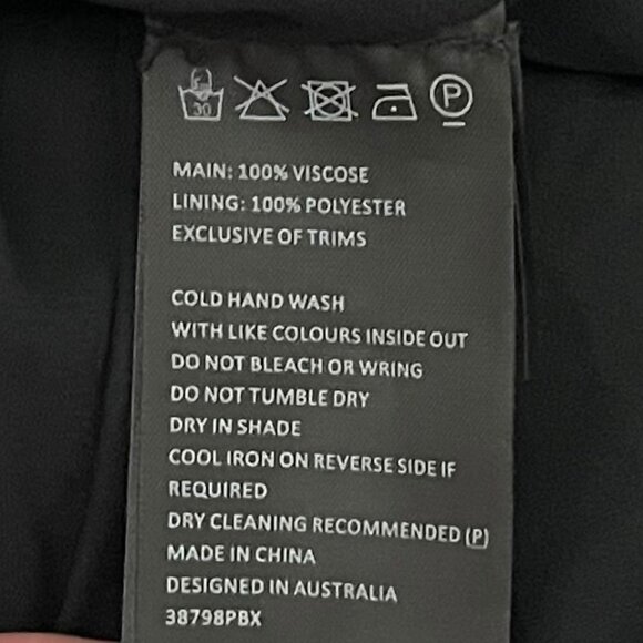 Bardot Size 8 Skyline Long Sleeve V Plunge Black Romper - Picture 7 of 7